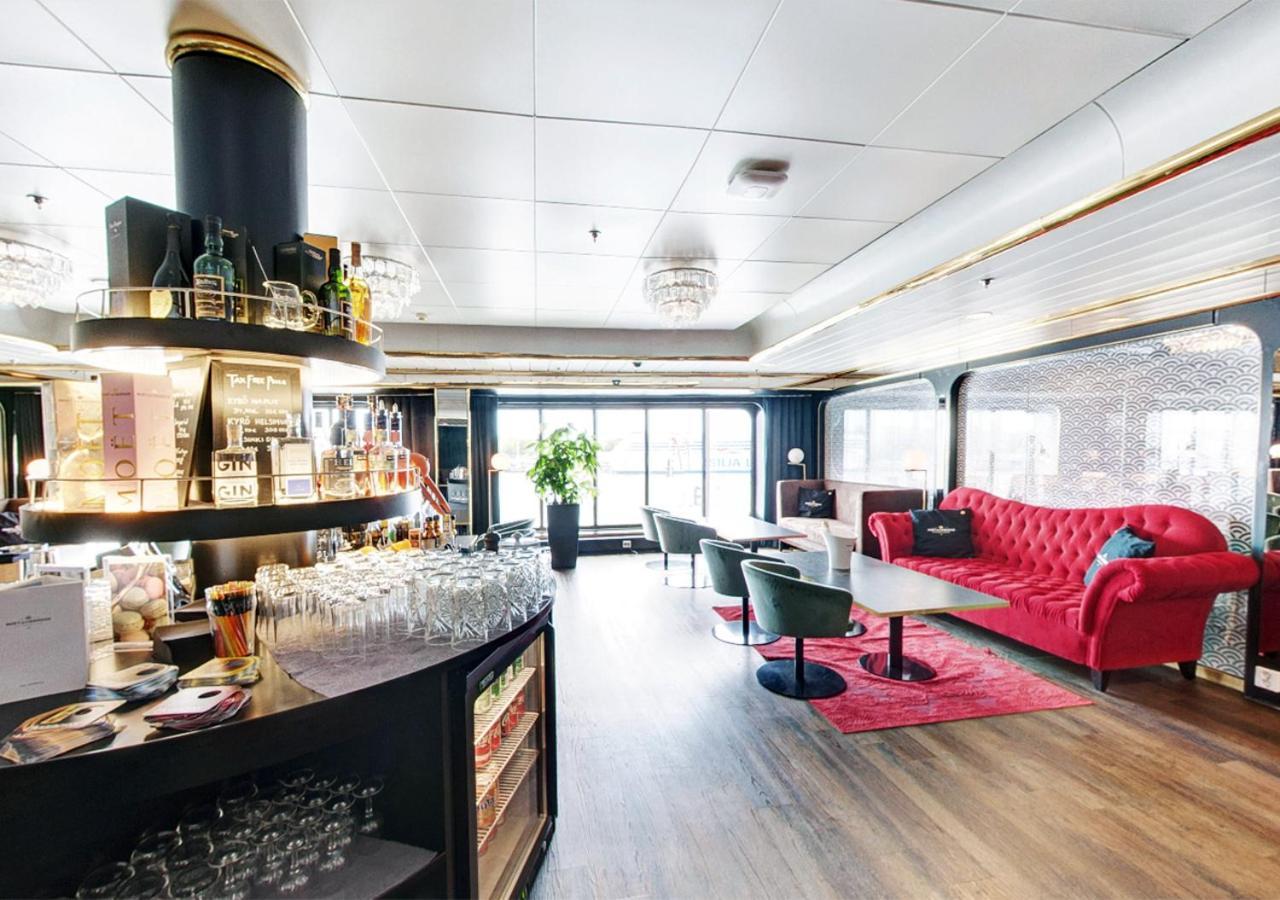 Viking Line Ferry Gabriella - 2-Night Cruise Stockholm-Helsinki-Stockholm Hotel Luaran gambar